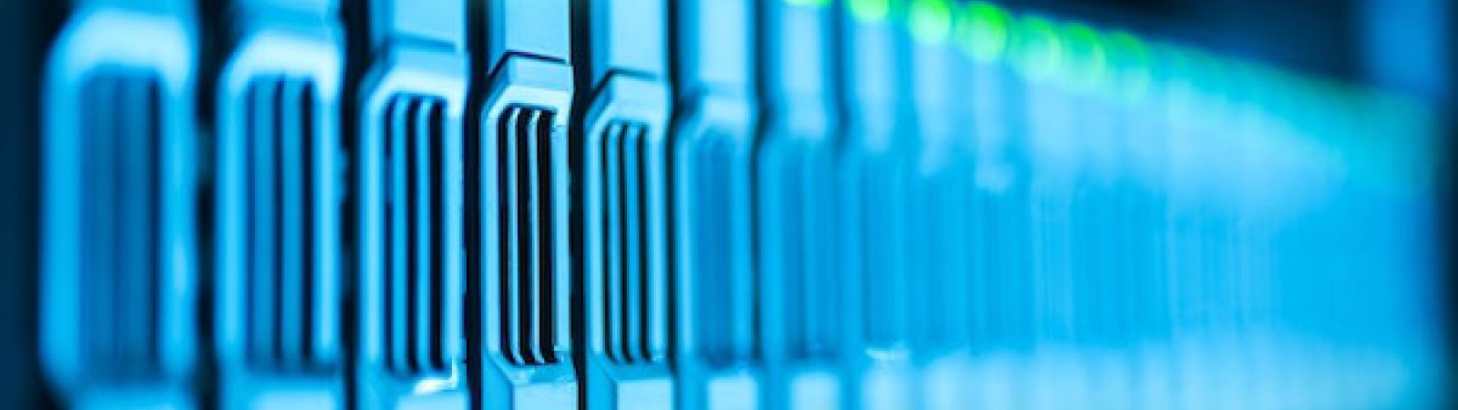 Corso Online Gratuito Introduzione al Linguaggio SQL, MySQL e SQLServer Corso Online Gratuito Introduzione al Linguaggio SQL, MySQL e SQLServer